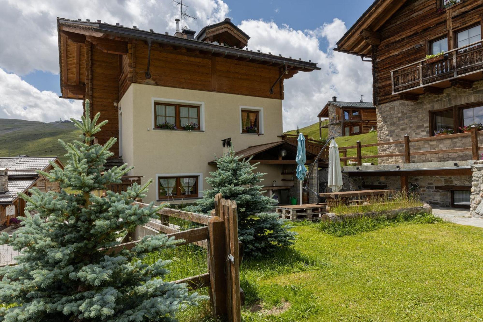 Appartamento Pianeta Oro Avamposto Meteo Livigno Esterno foto
