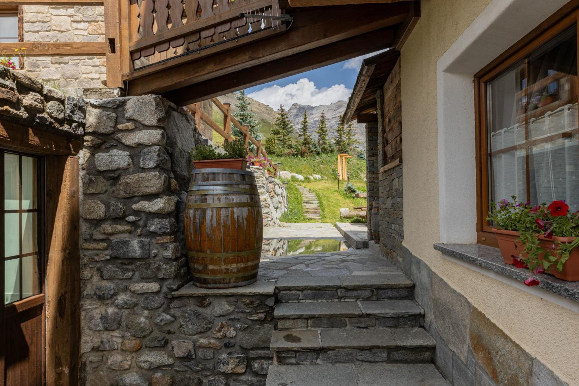 Appartamento Pianeta Oro Avamposto Meteo Livigno Esterno foto